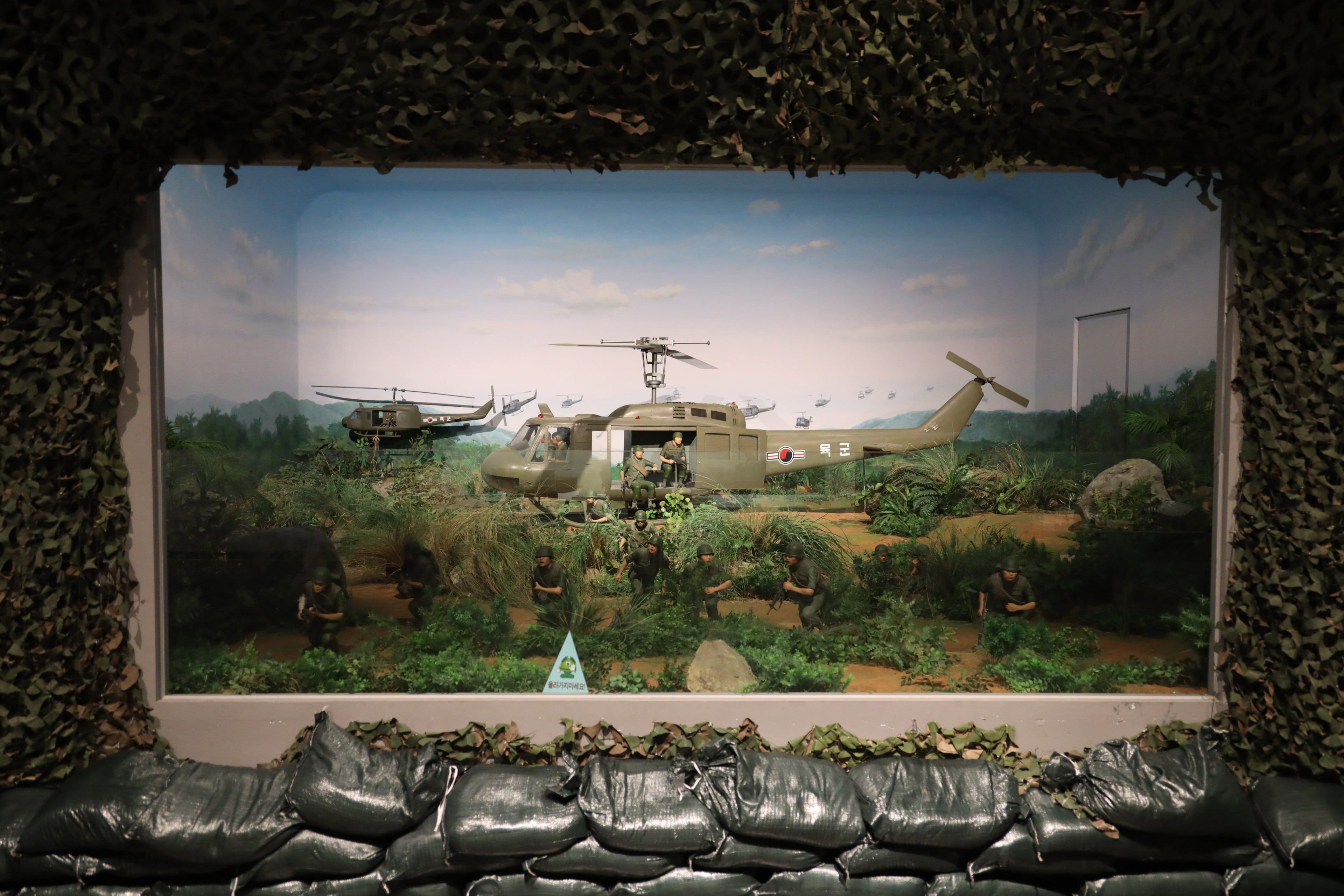 Exposition de matériel militaire