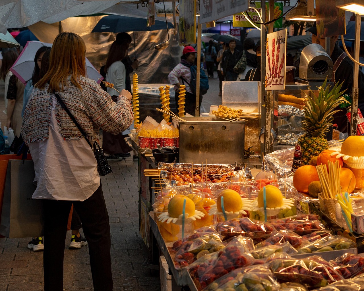 Marché nocturne animé
