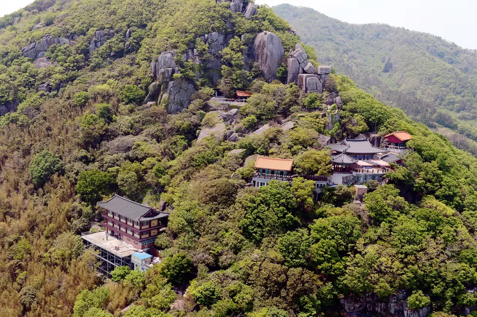 Hyangiram Temple on the cliffs above the sea at Yeosu